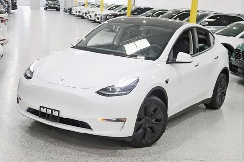 2025 Tesla Model Y Long Range