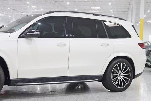 2024 Mercedes-Benz GLS 450 4MATIC
