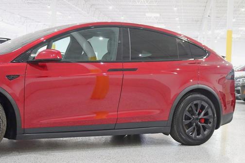 2024 Tesla Model X Plaid
