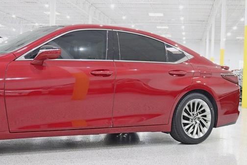 2022 Lexus ES 350 Ultra Luxury