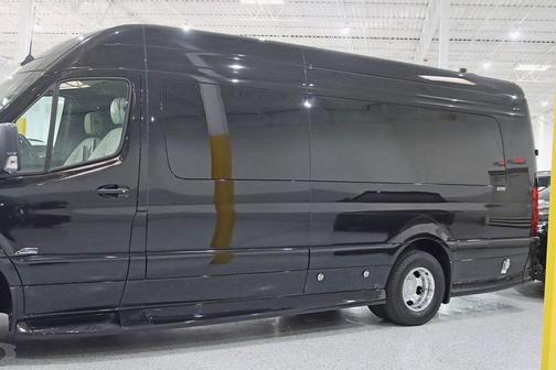 2024 Mercedes-Benz Sprinter 3500XD Cargo 170 WB