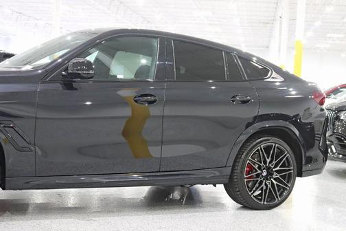 2023 BMW X6 M Base