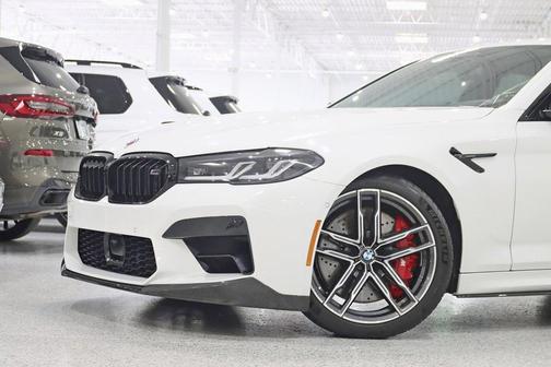 2022 BMW M5 Base
