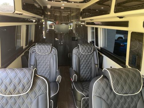2024 Mercedes-Benz Sprinter 3500XD Cargo 170 WB