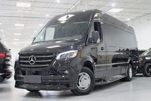 2024 Mercedes-Benz Sprinter 3500XD Cargo 170 WB
