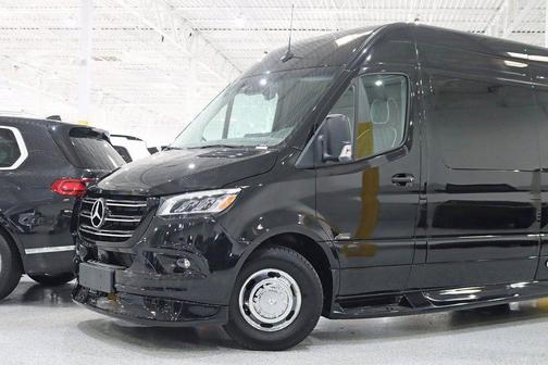 2024 Mercedes-Benz Sprinter 3500XD Cargo 170 WB