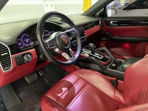 2021 Porsche Cayenne GTS