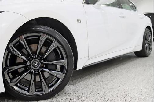 2022 Lexus IS 350 Base