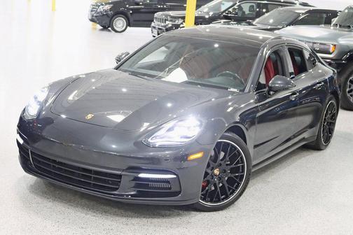 Volcano Grey Metallic 2020 Porsche Panamera 4S