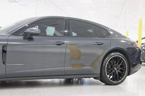 Volcano Grey Metallic 2020 Porsche Panamera 4S