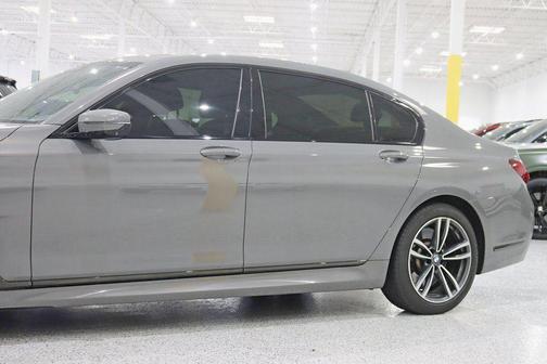 2022 BMW 750 i xDrive