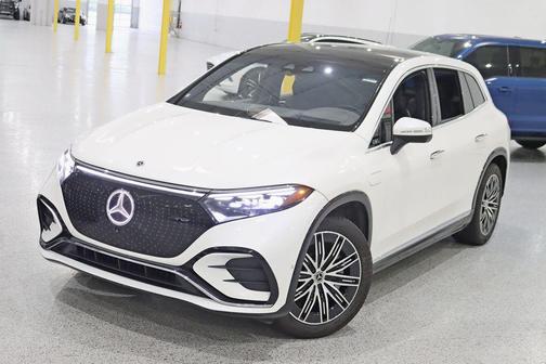 MANUFAKTUR Diamond White Metallic 2023 Mercedes-Benz EQS 580 4MATIC