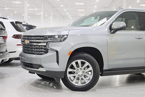 2024 Chevrolet Suburban Premier