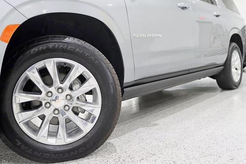 2024 Chevrolet Suburban Premier