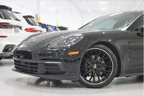 2020 Porsche Panamera 4