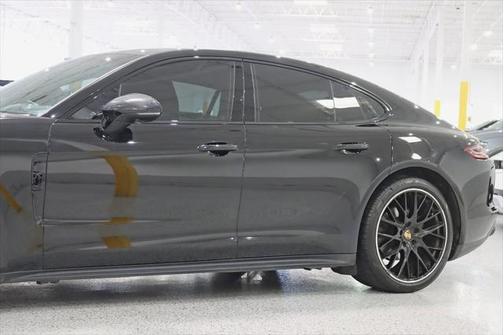 2020 Porsche Panamera 4