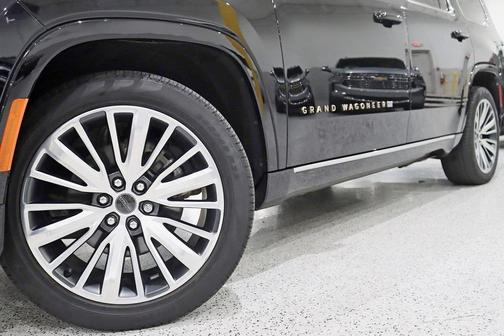 2024 Jeep Grand Wagoneer Series III