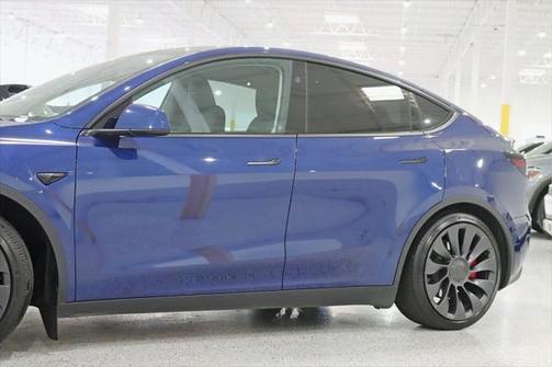 2024 Tesla Model Y Performance