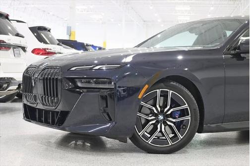 2023 BMW 760 760i xDrive