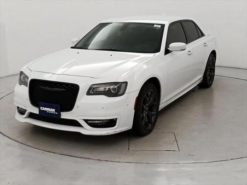 2022 Chrysler 300 Touring
