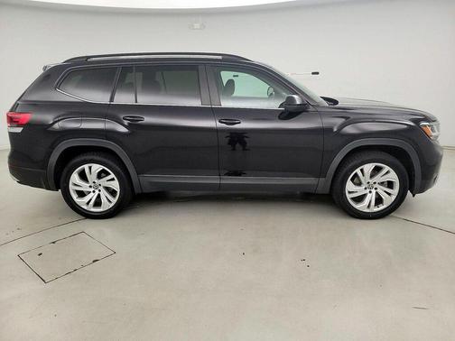 2021 Volkswagen Atlas 3.6L SE w/Technology