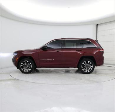 2022 Jeep Grand Cherokee Overland