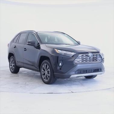 2024 Toyota RAV4 Hybrid SE