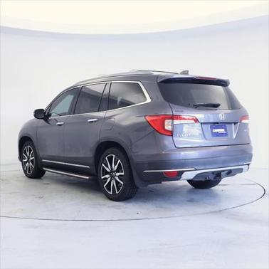 2022 Honda Pilot Touring 8-Passenger