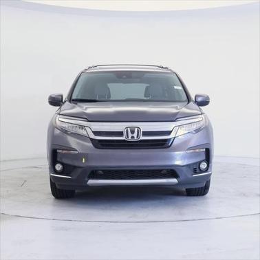 2022 Honda Pilot Touring 8-Passenger