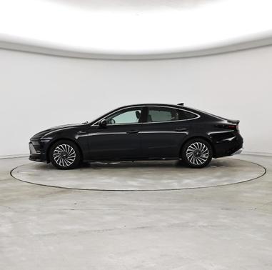 2024 Hyundai SONATA Hybrid Limited