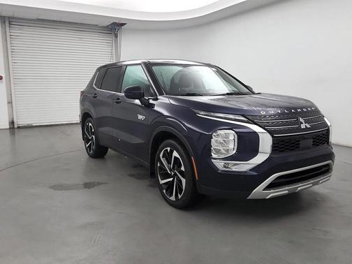 2023 Mitsubishi Outlander PHEV SE S-AWC