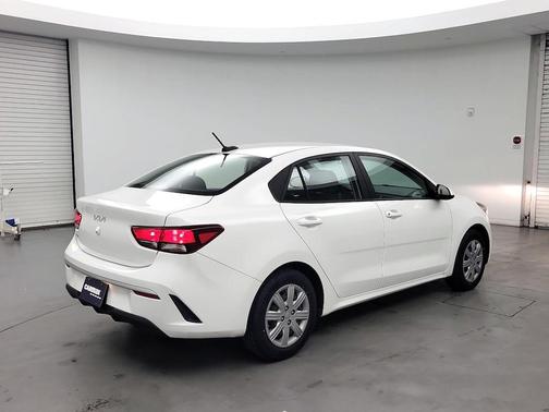 2022 Kia Rio S