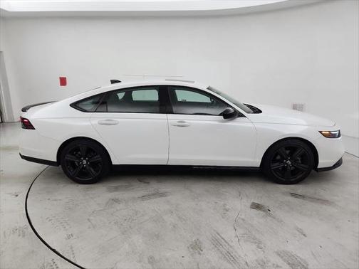 2023 Honda Accord Hybrid Base