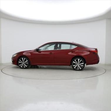 2022 Nissan Altima SR Intelligent AWD