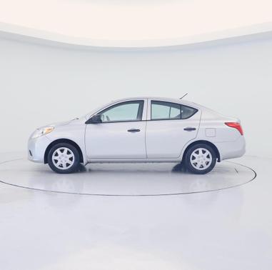 Brilliant Silver 2014 Nissan Versa 1.6 S
