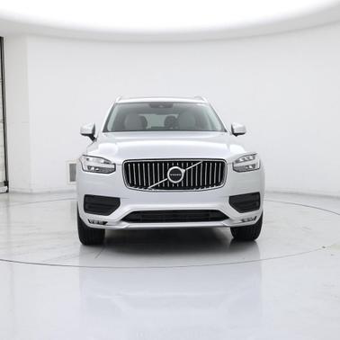 Bright Silver Metallic 2020 Volvo XC90 T5 Momentum