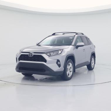 Silver Sky Metallic 2021 Toyota RAV4 XLE