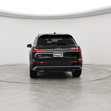 2022 Audi Q5 45 S line Premium Plus