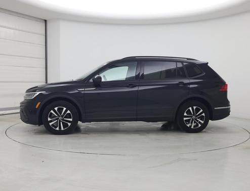Deep Black Pearl 2024 Volkswagen Tiguan 2.0T S