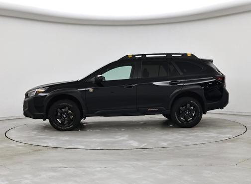 Crystal Black Silica 2025 Subaru Outback Wilderness