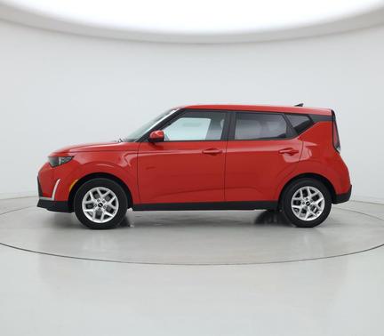 Inferno Red 2024 Kia Soul LX