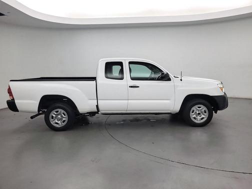 Super White 2015 Toyota Tacoma Base