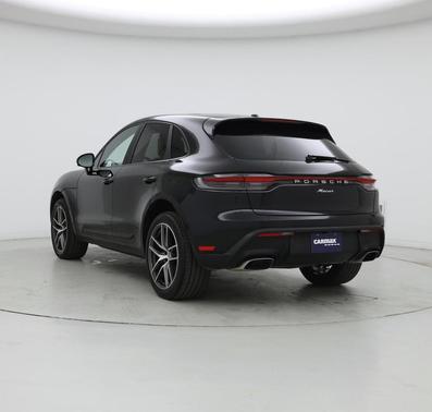 2022 Porsche Macan 