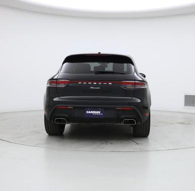 2022 Porsche Macan 