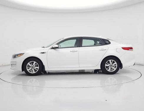 White 2018 Kia Optima S