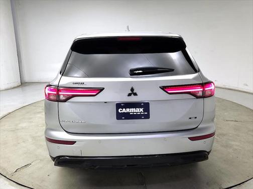 2023 Mitsubishi Outlander SE Black Edition 2WD