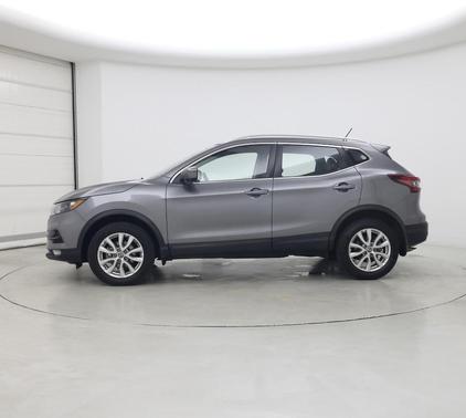 2022 Nissan Rogue Sport SV