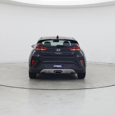 2020 Hyundai Veloster 2
