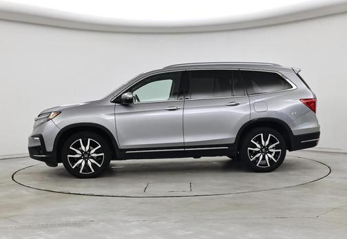 Lunar Silver Metallic 2021 Honda Pilot Touring 8-Passenger