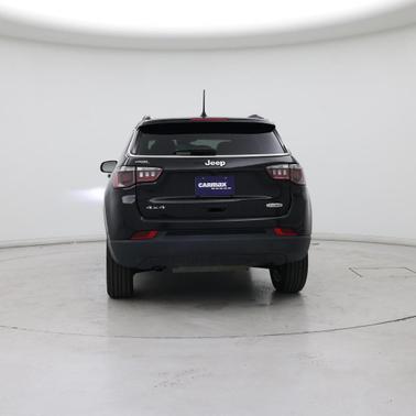Diamond Black Crystal Pearlcoat 2024 Jeep Compass Latitude Lux